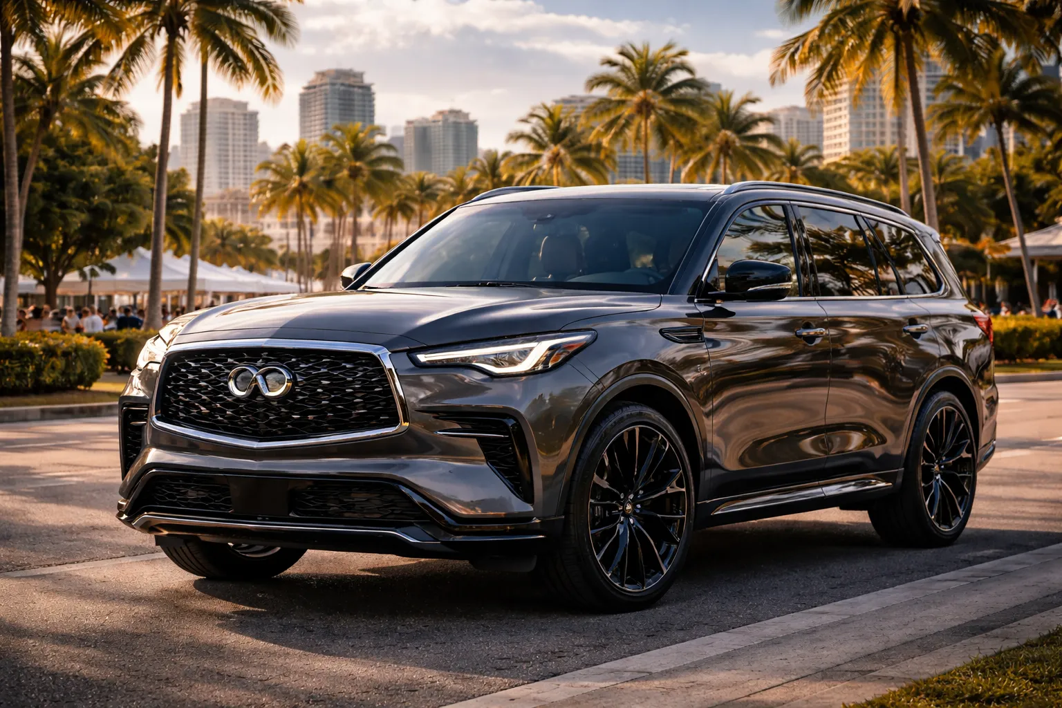 Infiniti QX80 Sport al atardecer en Miami